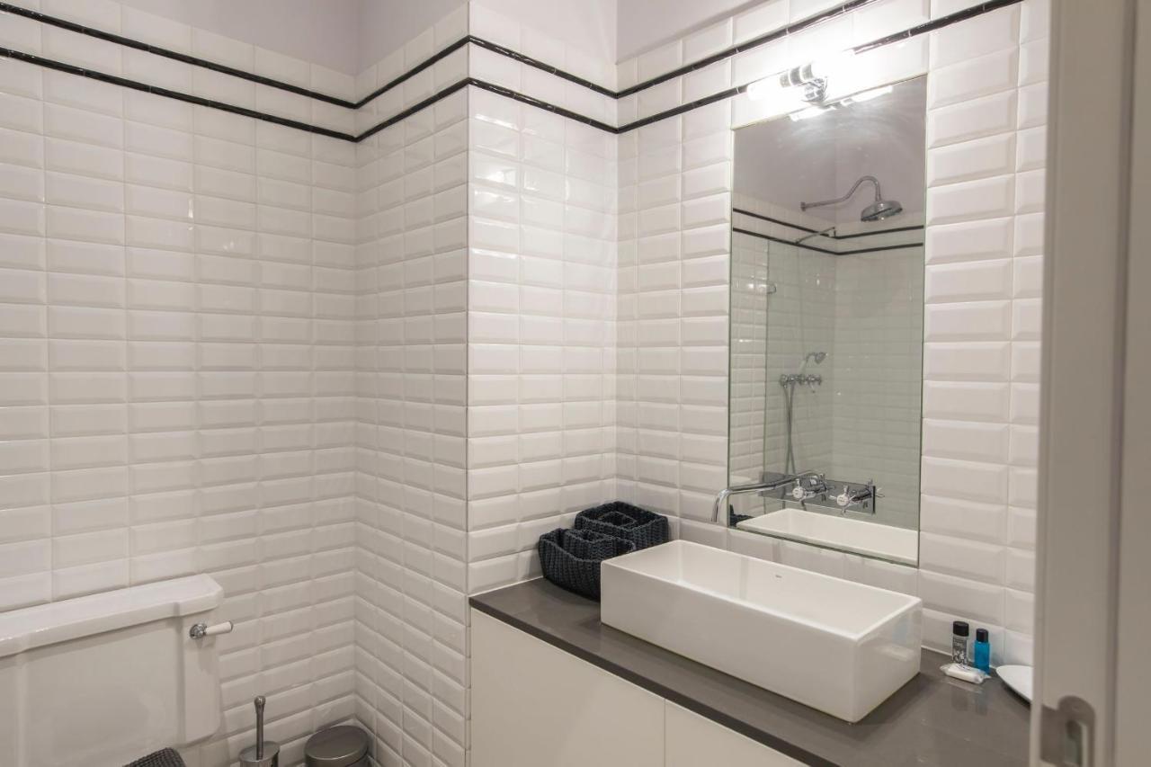 Lovelystay - Charming 3 Bedroom Wonder Downtown Lisboa Ngoại thất bức ảnh